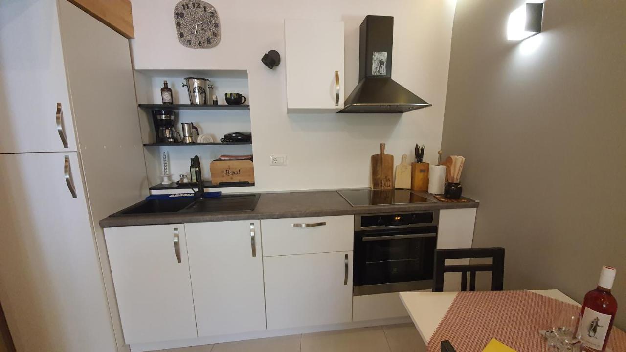 Franceska Apartmani Cres Εξωτερικό φωτογραφία