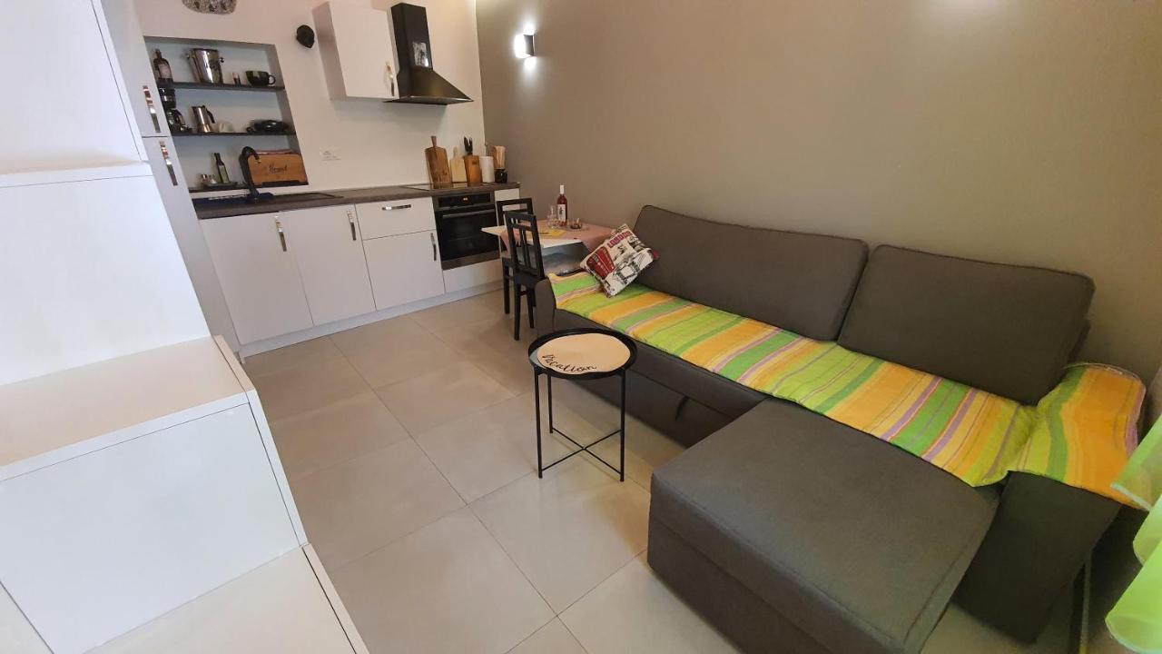 Franceska Apartmani Cres Εξωτερικό φωτογραφία
