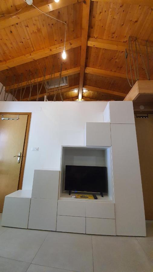 Franceska Apartmani Cres Εξωτερικό φωτογραφία
