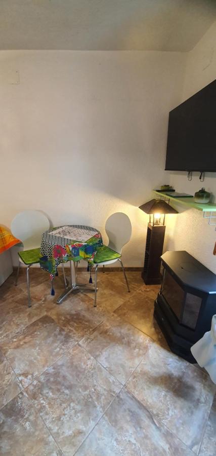 Franceska Apartmani Cres Εξωτερικό φωτογραφία