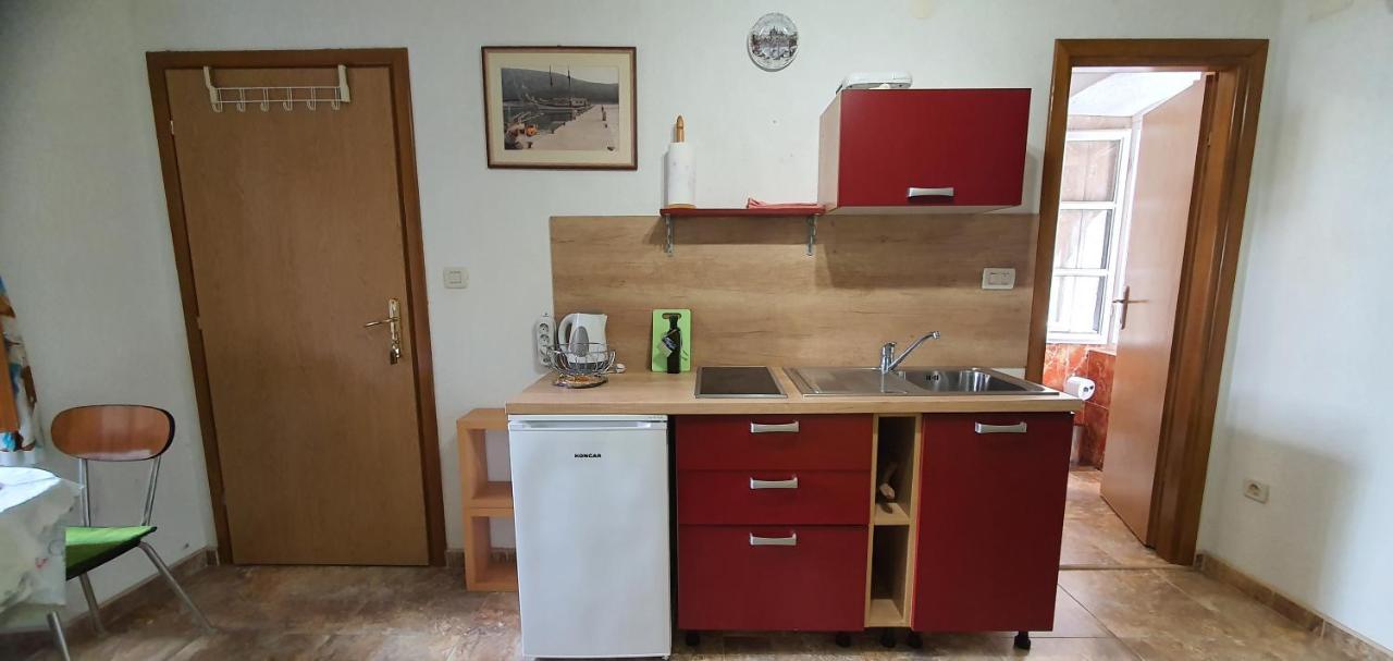 Franceska Apartmani Cres Εξωτερικό φωτογραφία
